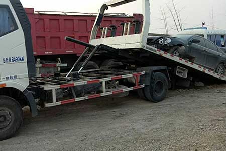 汽车救援拖车补胎换胎道路救援提供充电救援服务